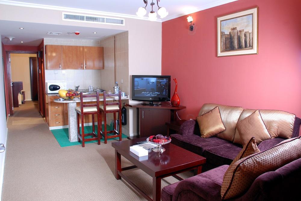 Al Bustan Hotel Sharjah Bagian luar foto