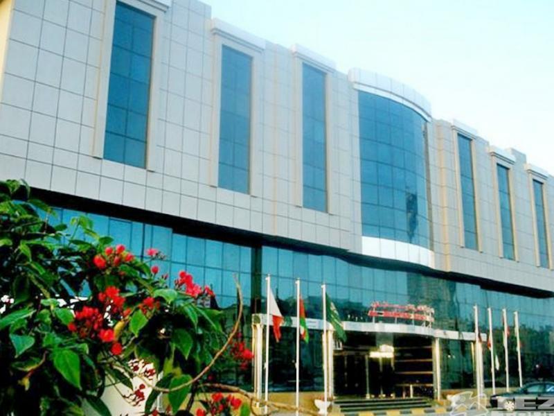 Al Bustan Hotel Sharjah Bagian luar foto