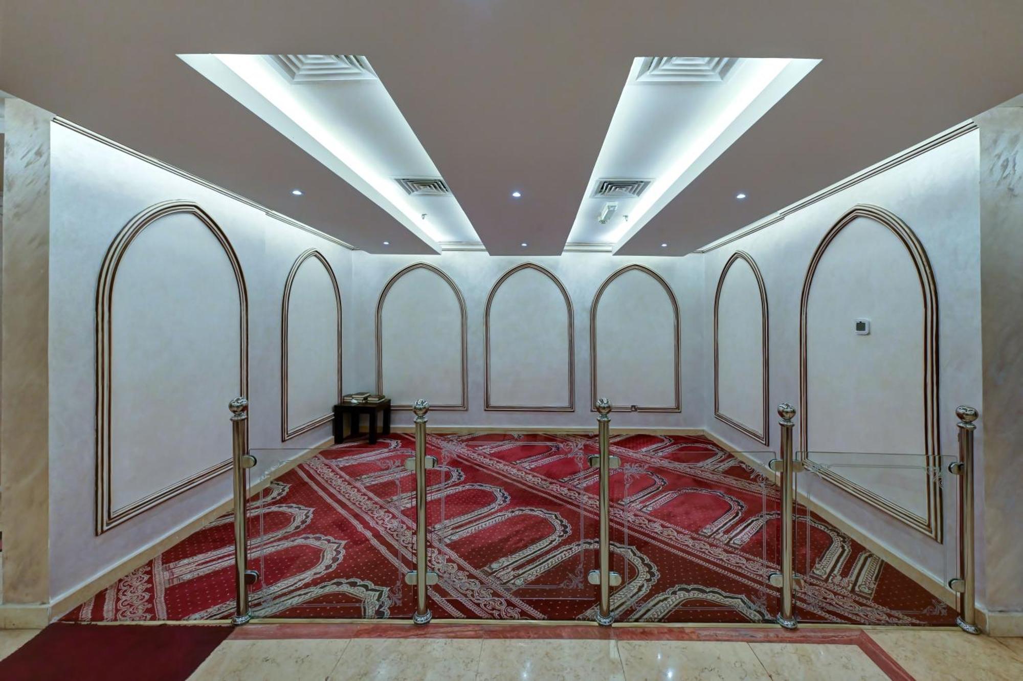 Al Bustan Hotel Sharjah Bagian luar foto