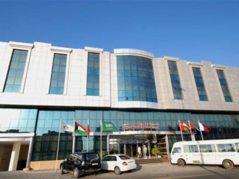 Al Bustan Hotel Sharjah Bagian luar foto