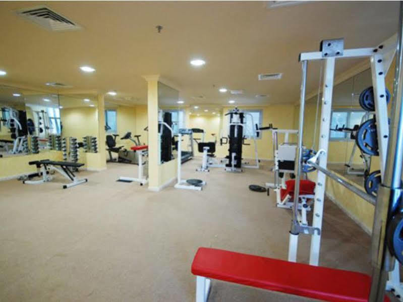 Al Bustan Hotel Sharjah Bagian luar foto